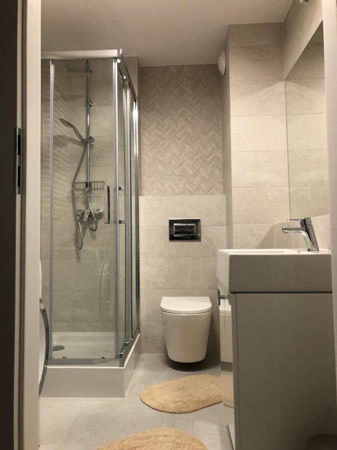 Komfort Z Balkonem W Centrum فروتسواف المظهر الخارجي الصورة