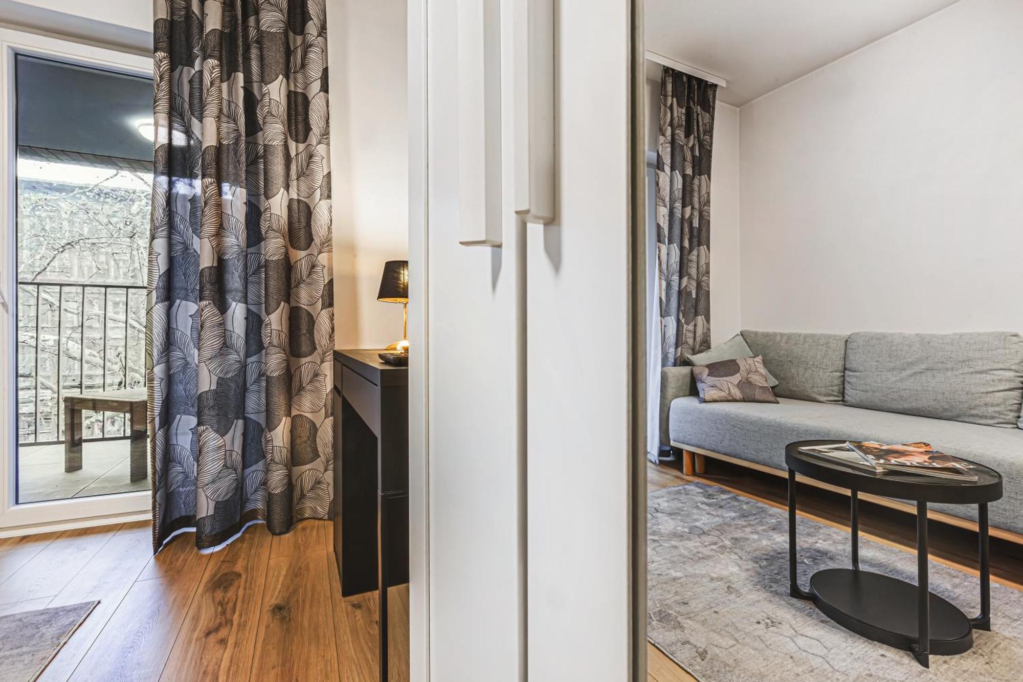 Komfort Z Balkonem W Centrum فروتسواف المظهر الخارجي الصورة