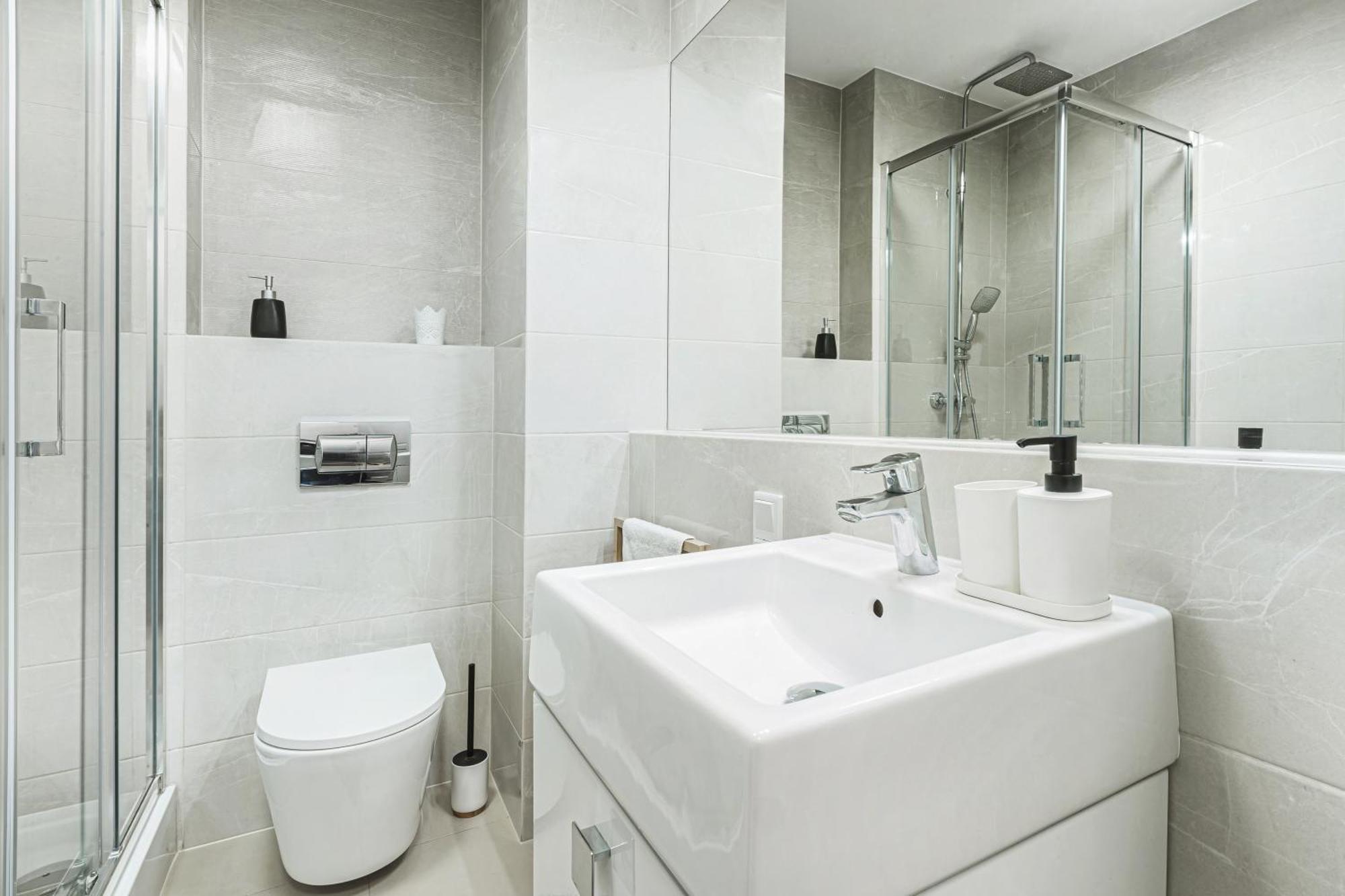 Komfort Z Balkonem W Centrum فروتسواف المظهر الخارجي الصورة